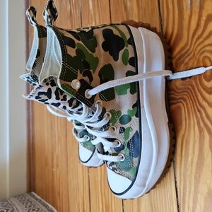 Converse Platform Sneakers Hi/mid top camouflage /leopard canvas